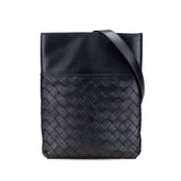 ボッテガヴェネタ イントレチャート ショルダーバッグ ブラック レザー レディース BOTTEGAVENETA 【中古】